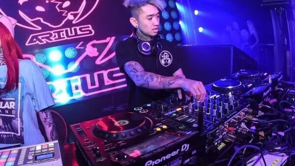 在美国几乎每个热爱电音的人都听说过这对夫妻