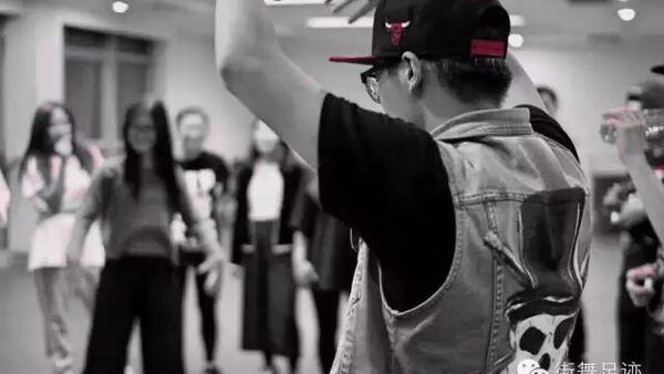 我会一直坚持,为了Krump!-梓峰