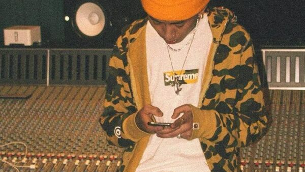 浅谈马思唯新歌＂Young Masi Always Right＂