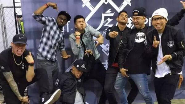 谭老师:你有自己的舞蹈训练体系吗?