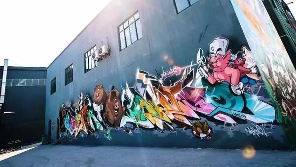 带你看江小白涂鸦大赛—重庆JOY IN BOTTLE