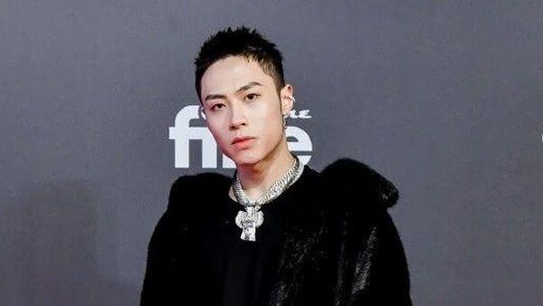 Ice冰块发MV抨击发国难财的败类!?