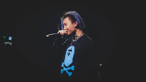 Buzzy手里握有的两大武器，如今可能都要慢慢丢掉了