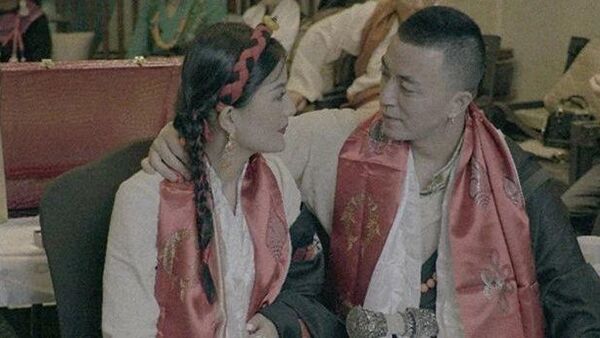 从公布恋情到当爸爸,Jony J只用了8个月