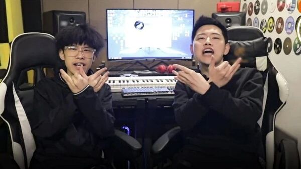 出圈的“魔动闪霸”和“在你头上暴扣”有区别吗？