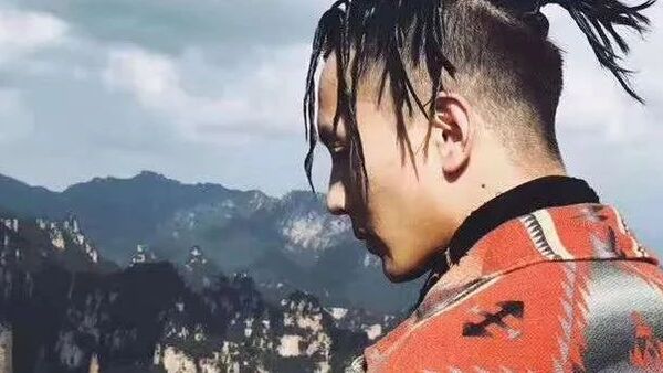 歌曲入选教科书、登上《我要上春晚》，Ranzer为什么突然注销微博打算放弃音乐？