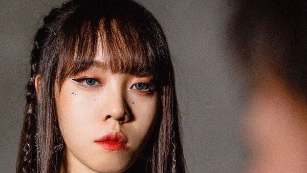 Kyra Z 她是圈内看了都说好的女rapper,与小白共同创造了这一季的最火歌曲