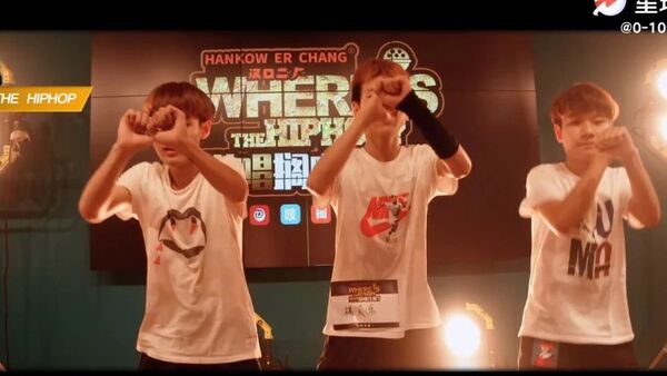 《说唱搁哪儿呢》开播了,点开一看竟是友军?