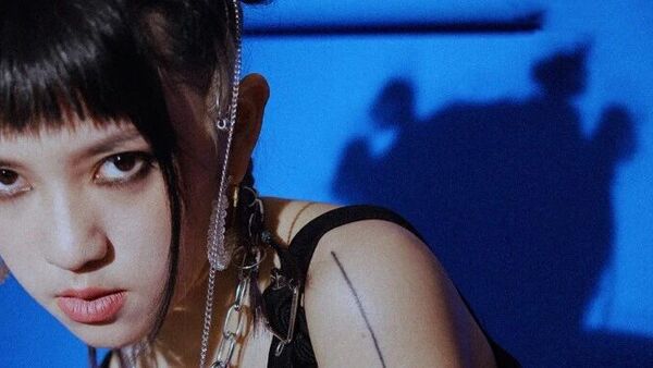 晋级引发争议、歌曲被骂吃性别红利，《说唱新世代》里的于贞到底做错了什么？