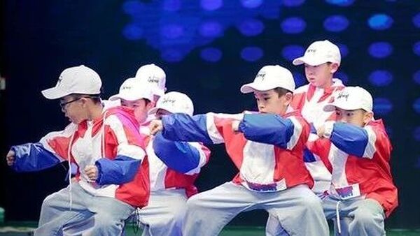 小孩子不宜学街舞?偏见正在毁掉孩子的可能性!