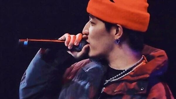 《说唱听我的》还是《说唱101》？鲜肉Rapper们一个个这么帅为什么不出道！