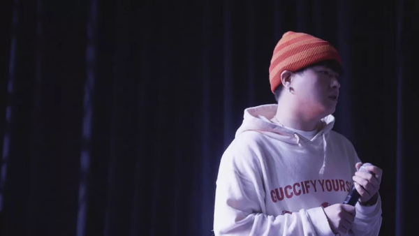 喂,没有人一生下来就是冠军啊!