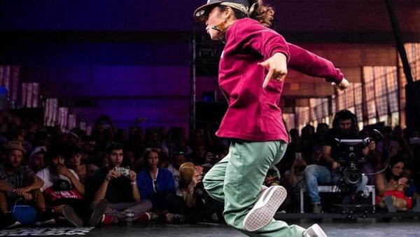 为何我们说breaking而不是breakdancing？