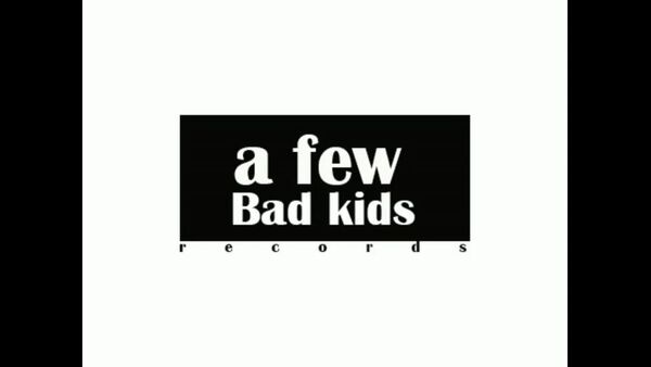 笑死，有个说唱厂牌成立27个小时就解散了