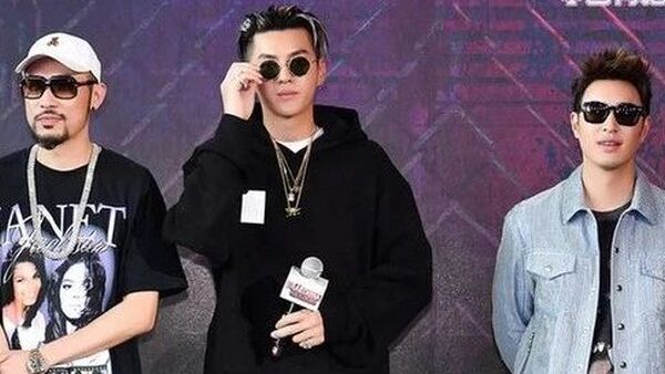 吴亦凡涉嫌强奸被刑拘，而热狗和潘玮柏在车导新的说唱节目里混得风生水起…