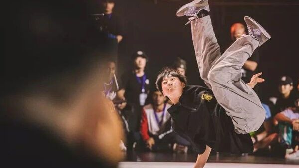 Bgirl莹子：开始跳街舞只是想减肥，没想到一跳就是8年