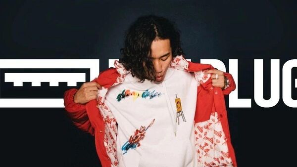 YOUNG13DBABY：和我的猴米一起买《Dior》