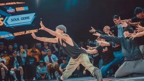 Bboy forest森林:年轻的时候不狂,这辈子都跳不出来了