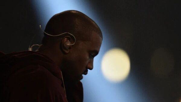 如何区分Old / New Kanye West ?