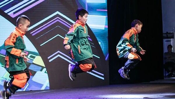 这几个街舞误区会害了孩子,家长和老师注意了!