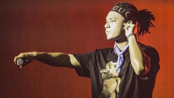 别被黄旭猛男的外表给骗了！