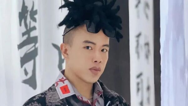 广西rapper diss赵辰龙：躲在幼稚园里，我们代表广西而你号称第一却连家乡都不让提