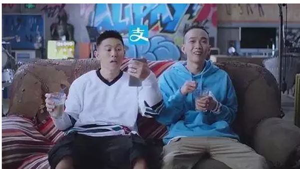 从无人问津到高烧不断，中国的说唱让人感到了陌生……