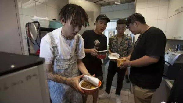 专访 | Higher Brothers:参加《中国有嘻哈》?估计找我们当导师吧!