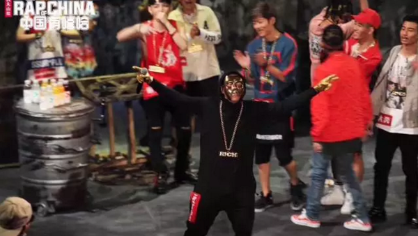 今年喜欢HipHop音乐的,跟去年喜欢民谣的是同一拨人