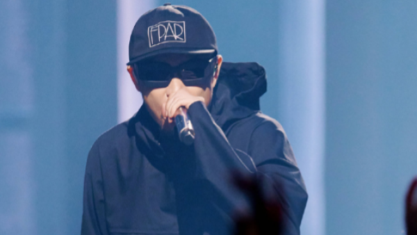 半个说唱圈录制总决赛？顶流明星助阵！冠军今晚就会诞生？？